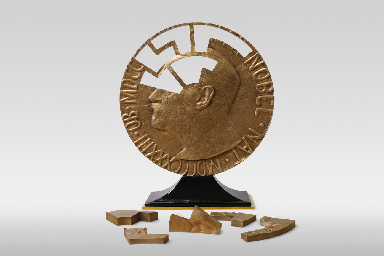 Nobel_Piece_Medaille_1__c_Fonderie_d_art_Macheret