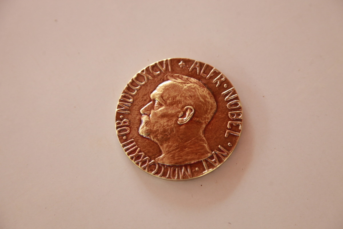 Cambodia_2014_Tun_Channareth_Nobel03__2_